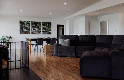 St Helens House | Bayview Lodge - Views Views Views!