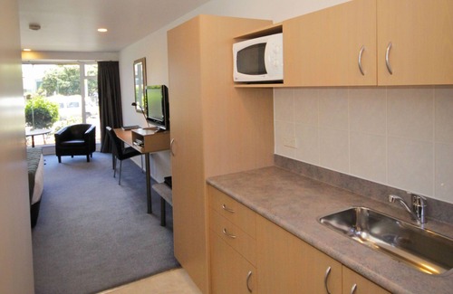 Mount Maunganui Hotel | Baywatch Motor Inn