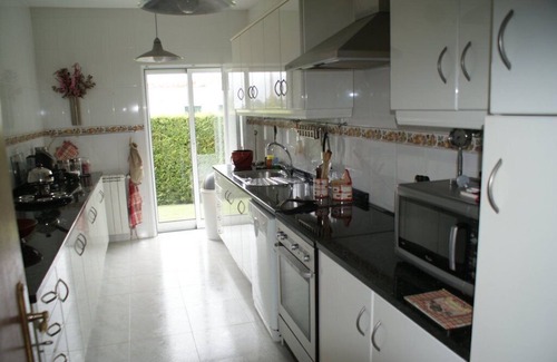 Lanhelas House | Baze Villa, Central Heating, Terrace, Garden