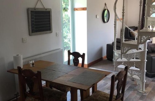 Peterchurch House | Bazley barn