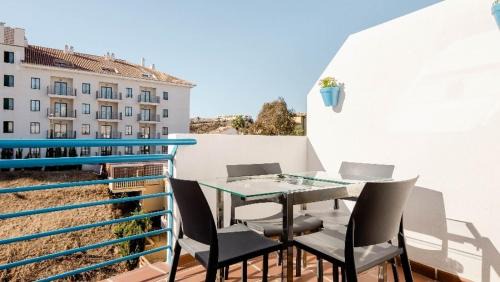 Torrequebrada Apartment | BBQ Penthouse Patos Club