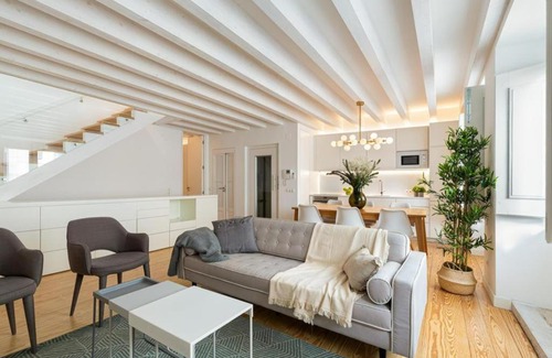 Santo Estevao Apartment | Be Local - 3 bedrooms flat in front of the Fado Museum in Alfama