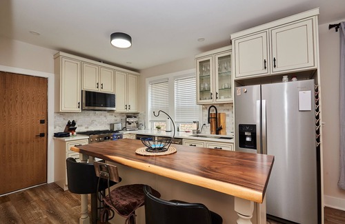 West Ridge Apartment | Be our guest in Chicago