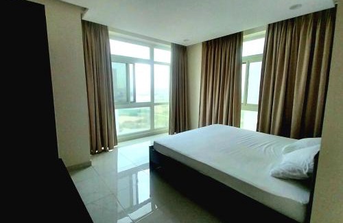 Al Ghubrah Ash Shamaliyyah Apartment | Beach 24 Residency