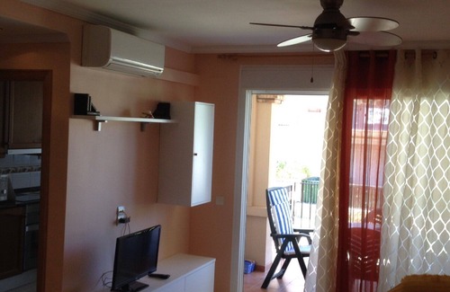 Les Cases d'Alcanar Apartment | beach apartment in fishing village