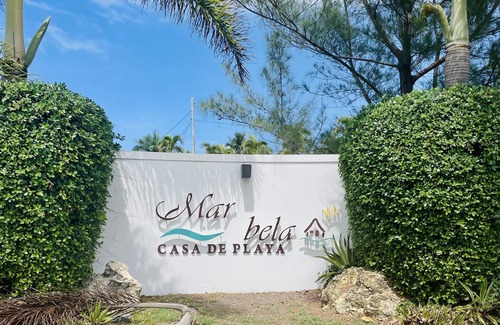 Bajura Apartment | Beach Apartment/Private beach entrance/Pool