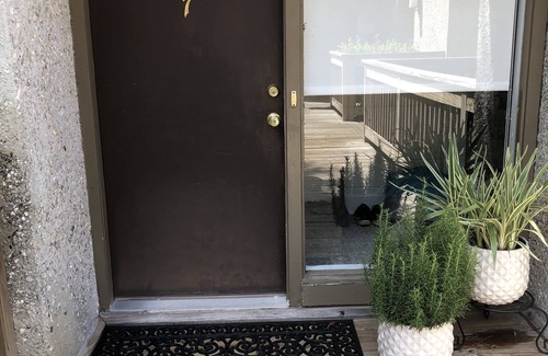 St. Simons Island Condo | Beach, Bike and Bogey! Located in Sea Palms Resort, a short drive to the beach.