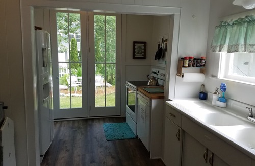 Frankfort House | Beach Breeze Cottage, Just Steps from the Beach, Sleeps 12.