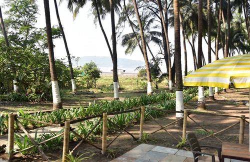 Revadanda House | Beach Cabana - La Mer Beach House