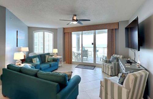 Navarre Beach Apartment | Beach Colony Resort West Navarre Beach #5B - Seashell Getaway