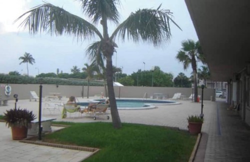 Bel Air Condo | Beach Condo- Building on sand!