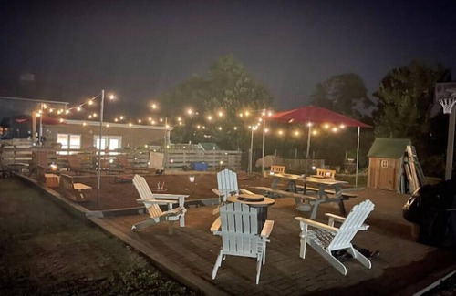 Momauguin Apartment | Beach-Farm Backyard Oasis with Goats, Gardens, Games and FREE Beach Club Passes!
