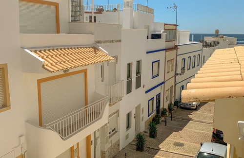 Albufeira Old Town Apartment | Beach Flat w/Terrace 3 Beds Entire Apartment