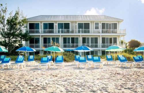 Holmes Beach House | Beach Front 2 Bedroom B
