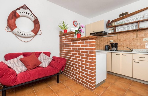 Rab Town Apartment | Beach front apartment