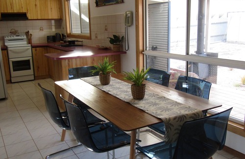 Melville House | Beach Front Blue - Absolute beachfront holiday home *OFF PEAK SPECIAL*