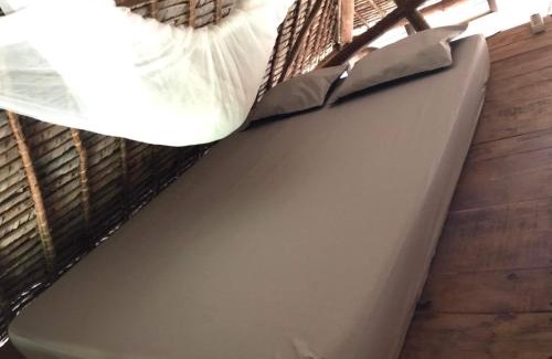Analanjirofo House | Beach front Cottage