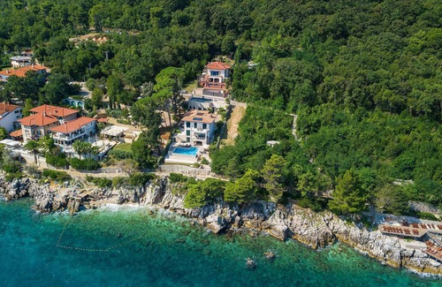 Moscenicka Draga House | Beach front home in Moscenicka Draga