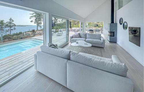 Osteraker Municipality House | Beach Front Home In Åkersberga With Sauna