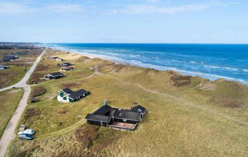 Hjørring House | Beach Front Home In Hjørring With Sauna