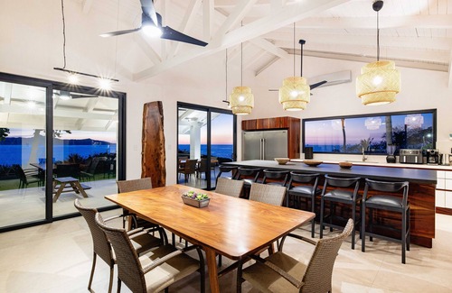 Playa Flamingo House | Beach front, STUNNING Ocean View and fabulous POOL all in one place