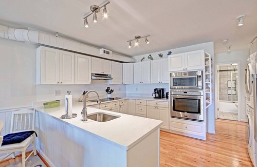 Fenwick Island House | Beach Front Villa with 4 Bedrooms & 4 Bathrooms near Fenwick Island! Fenwick Beach Front!