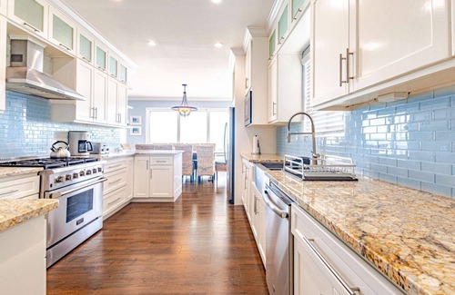 Nassau Villa | Beach Front Villa LAS with direct Beach access