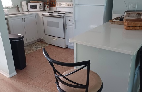 Pass-a-Grille Condo | Beach Getaway in Beautiful Pass A Grille Florida