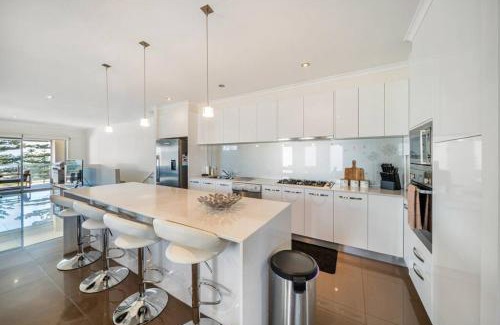 Semaphore South House | Beach Haven at Semaphore
