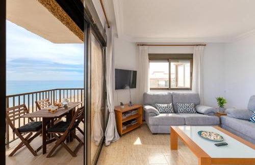 El Moncayo Apartment | Beach Haven by Fidalsa