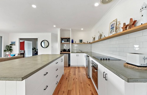 Low Head House | Beach House at Low Head - Pet Friendly