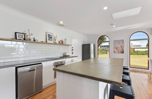 Low Head House | Beach House at Low Head - Pet Friendly