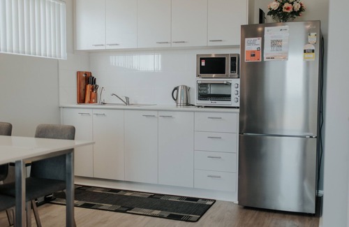 Halls Head Apartment | Beach house at SeaScapes, Mandurah (free spaceX wifi)