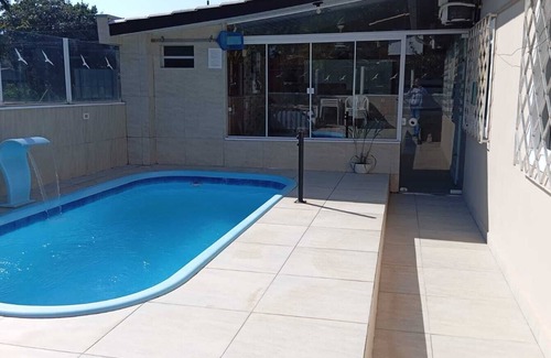 Canto Grande House | Beach House with Pool in Mariscal Bombinhas - SC.