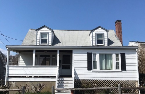 Allerton House | Beach House -discounted rates- 20 yards from Nantasket Beach