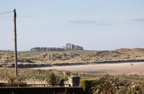 Seahouses Hotel | Beach House Hotel