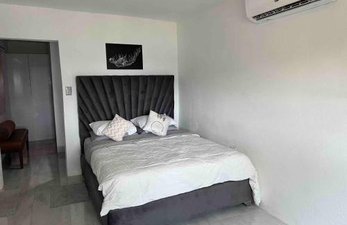 Campamento Pinones House | beach house in Piones near Airport SJU