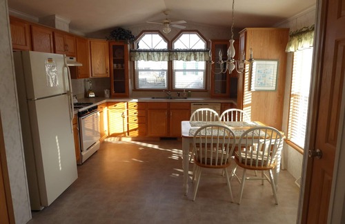 Selbyville House | Beach House on Canal in Fenwick Island, DE minutes from beach and Ocean City, MD