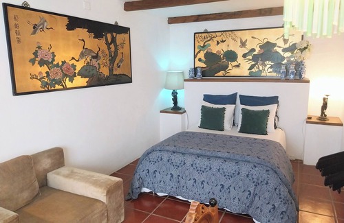 Torreira House | Beach House Babylon-Guest House with kitchenette, garden & pool