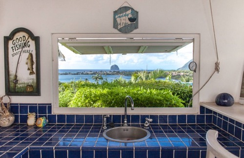 Le Diamant Villa | Beach House sea view with pool