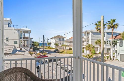 Laguna Beach House | Beach House - The Sandcastle by Panhandle Getaways