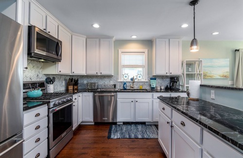 Eastward Look House | Beach House - Walk to gorgeous Beach - 150 Yards to beach