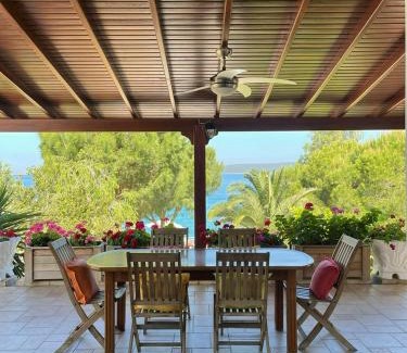 Bodrum House | Beach House With Direct Access to Private Beach Near Bodrum