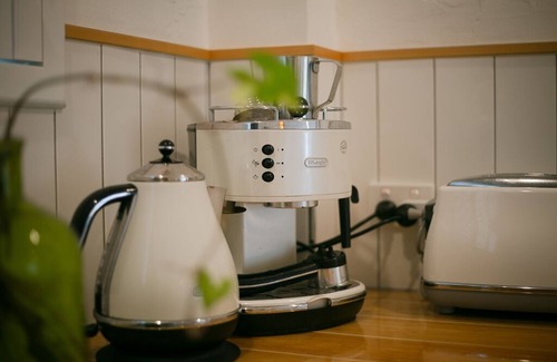 Port Douglas Apartment | ♥ Beach-Inspired Apartment for Seafarers at Heart ♥