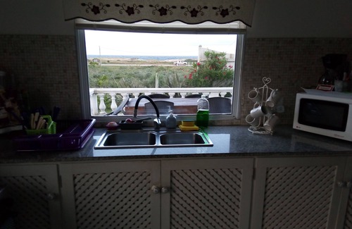 Manatiales House | Beach just across the street; pubs, restaurants, flea markets