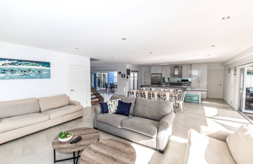 Callala Beach House | BEACH KING family home with a wonderful pool and play equipment close to beach