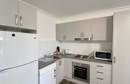 North Wollongong Hotel | Beach Park Motel