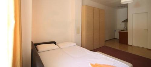 Aheloy Apartment | Beach Pool and Spa Apartment in Marina Cape