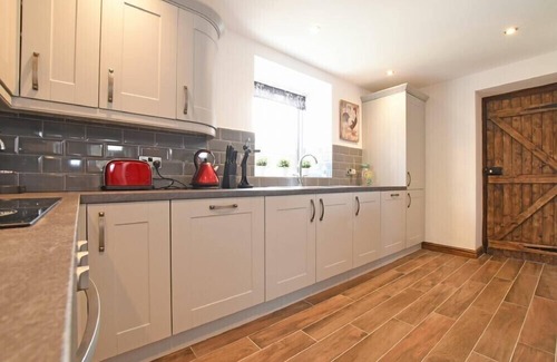 Seahouses House | BEACH RETREAT, family friendly, with open fire in Seahouses