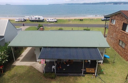 Long Beach House | Beach Side Cabin - neat and tidy with Uninterrupted views of the Bay